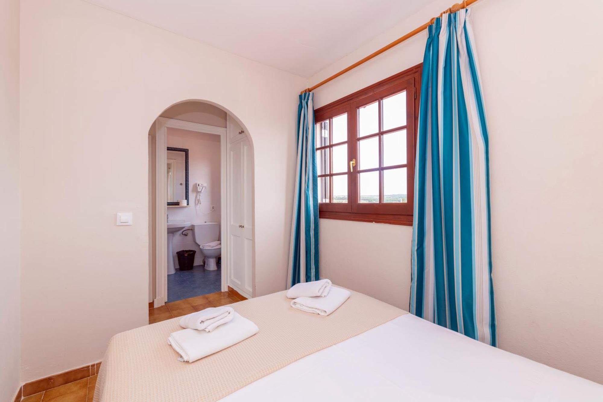 Siesta Mar One Bedroom Apartments Cala En Porter  외부 사진
